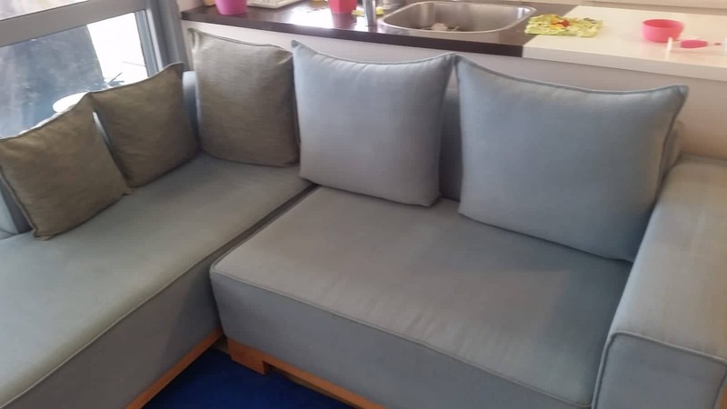 Химчистка диванов на дому